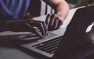 开云官网-快船鏖战雷霆，巴恩斯关键制胜——一场篮球的生死抉择