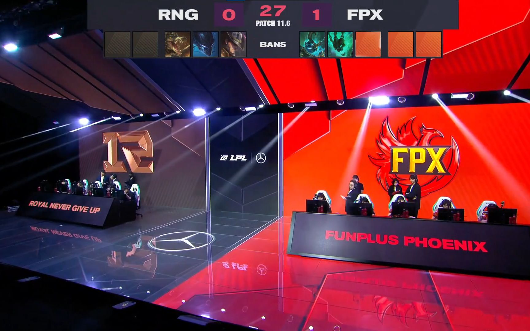 RNG鏖战FNC,ShowMaker开启传奇时刻宿命之战成都决赛之夜,技惊四座 RNG鏖战FNC,ShowMaker开启传奇时刻宿命之战成都决赛之夜,技惊四座