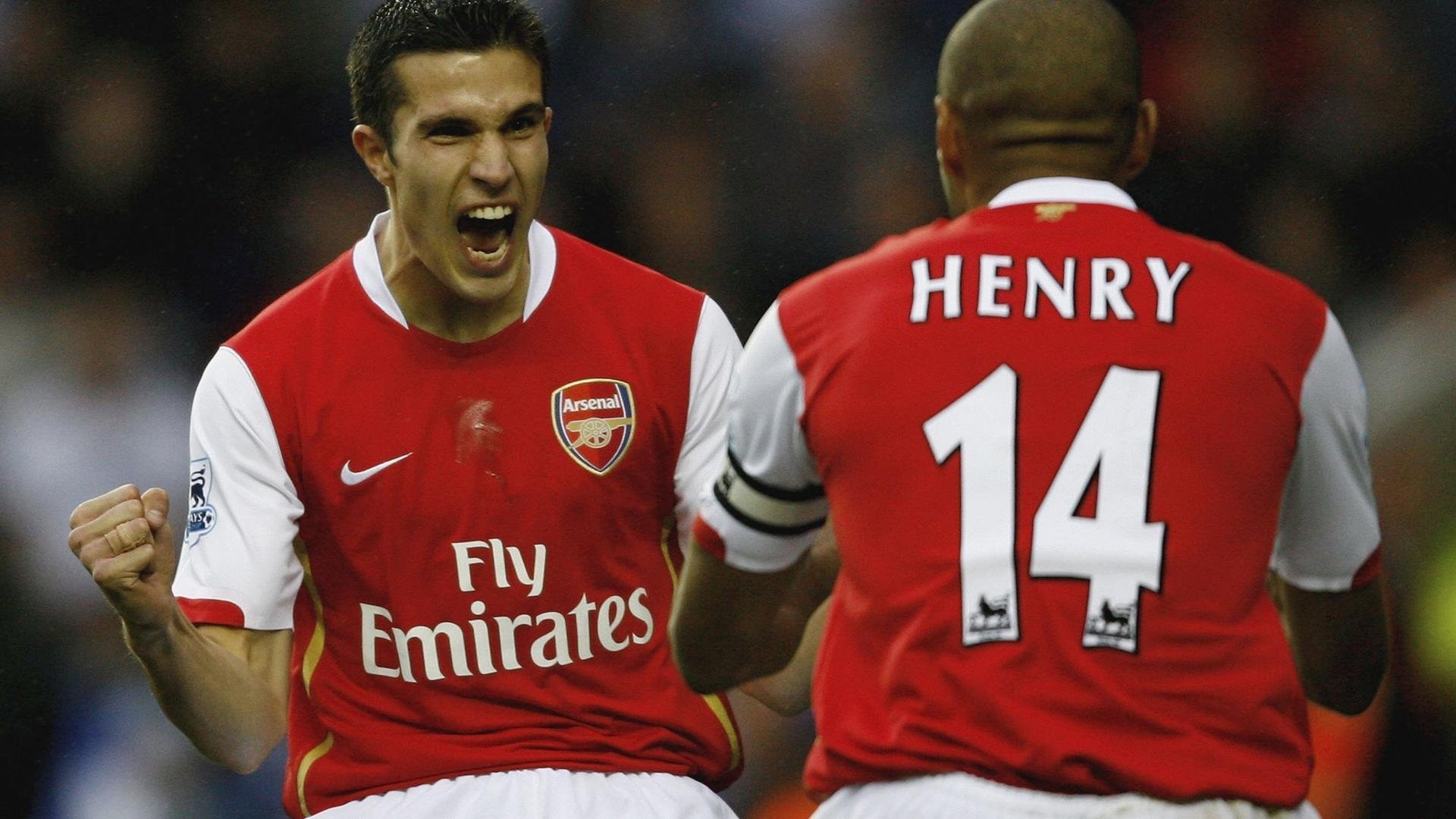 足球场上的哈登时刻，当篮球智慧照亮国家德比之夜