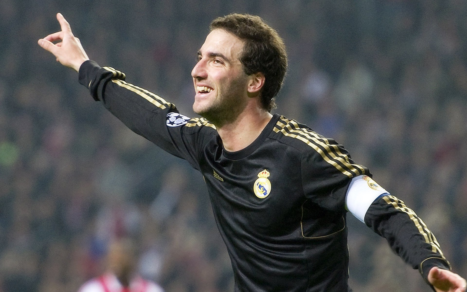 当篮球撞上F1，雷霆的速度美学与英格拉姆的赛道接管术